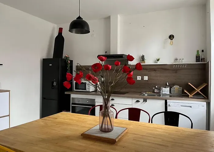 Holiday home La Maison Du Pont Vieux - Emplacement De Parking Gratuit - Proche Cite Medievale